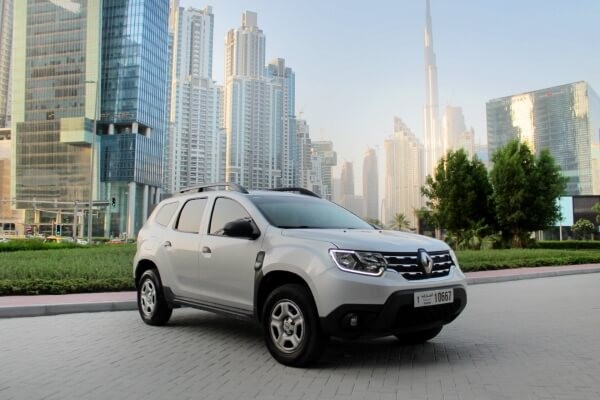 https://dev.quickdrive.ae/uploads/2021/02/12/renault-duster.jpg